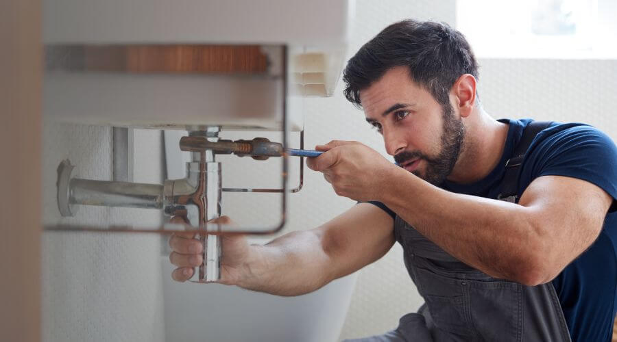 Professional emergency plumbing in Washington, ME